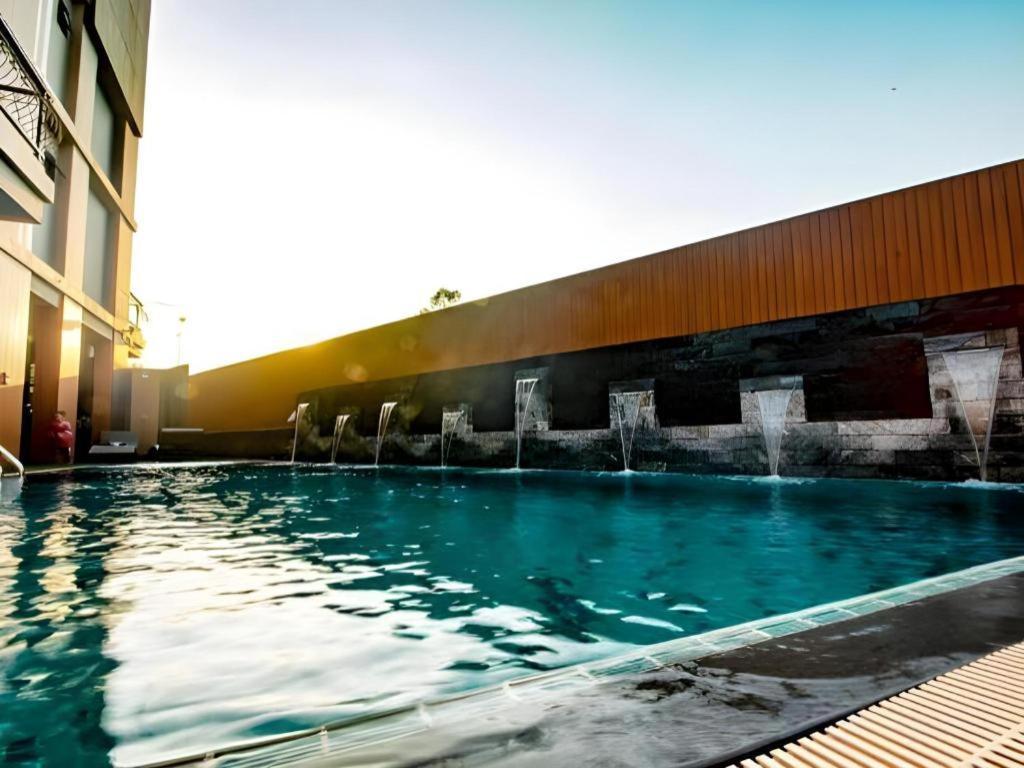The Y Boutique Hotel Чиангмай Экстерьер фото